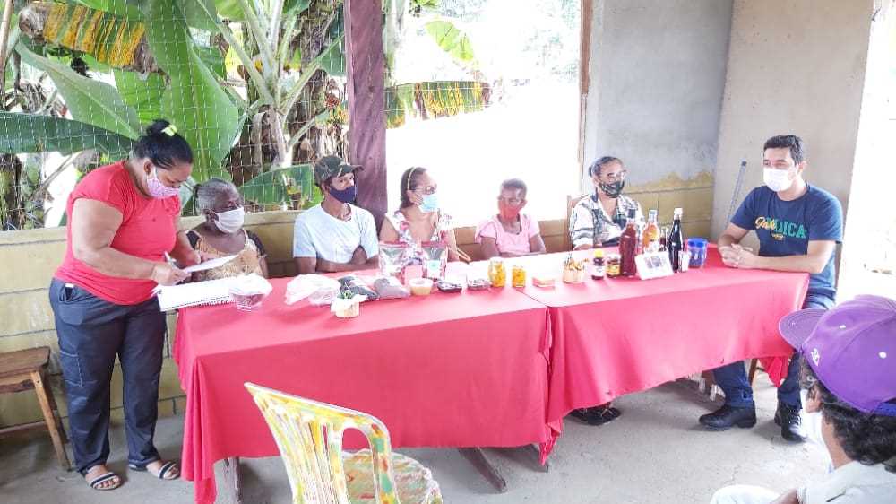 Camacã: Secretaria de Agricultura se reúne com produtores rurais de São João do Panelinha